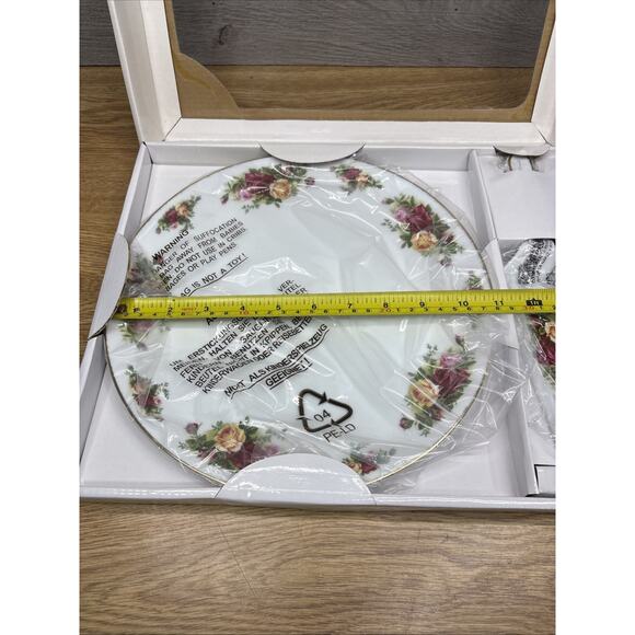 Royal Albert Old Country Roses Porcelain 11” Cake Plate with Server New in Box - Picture 7 of 7
